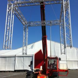 Montage structures