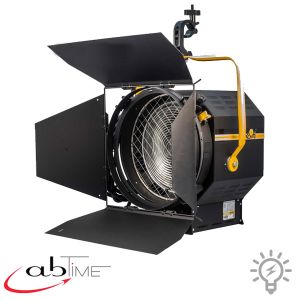 PROJECTEUR STUDIO 2KW FRESNEL