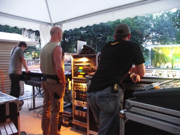 Equipe en régie